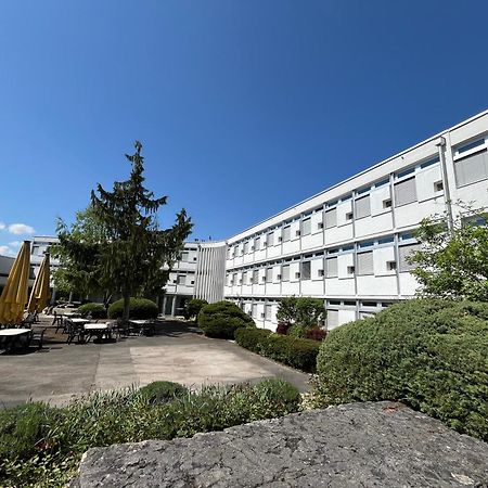 Hotel Centre Saint-Francois 델레몬트 외부 사진