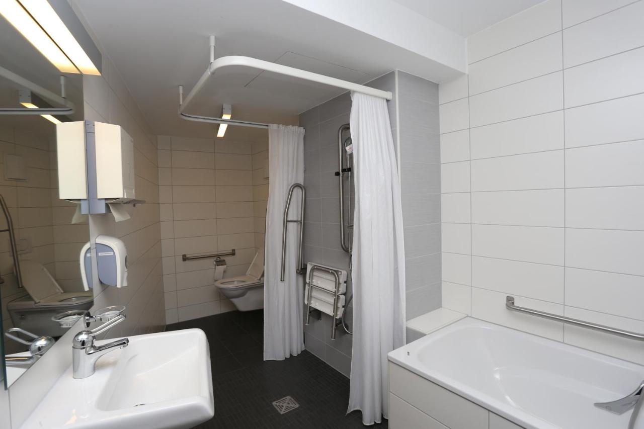 Hotel Centre Saint-Francois 델레몬트 외부 사진